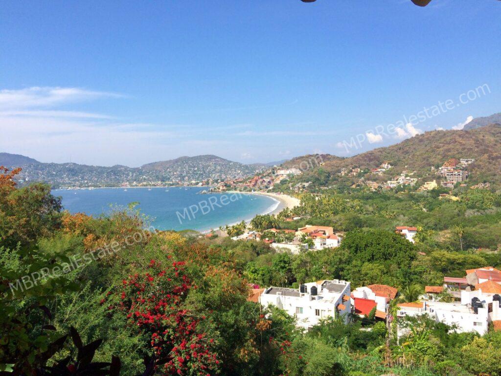 Vistas desde Punta Marina Zihuatanejo