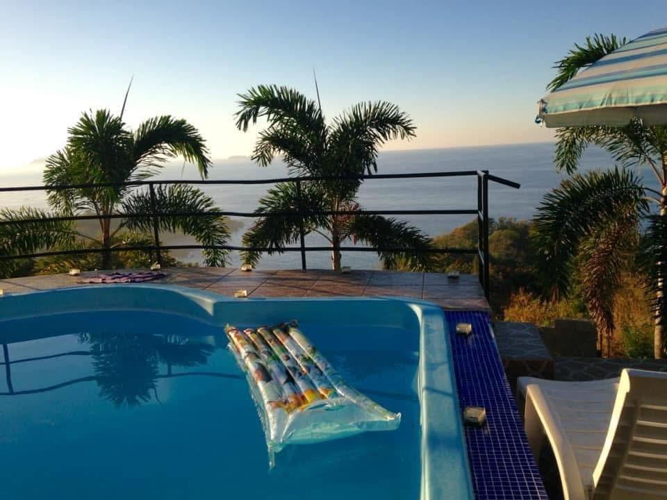 En venta: Casa con vista al mar en La Ropa - Riscallilo Zihuatanejo